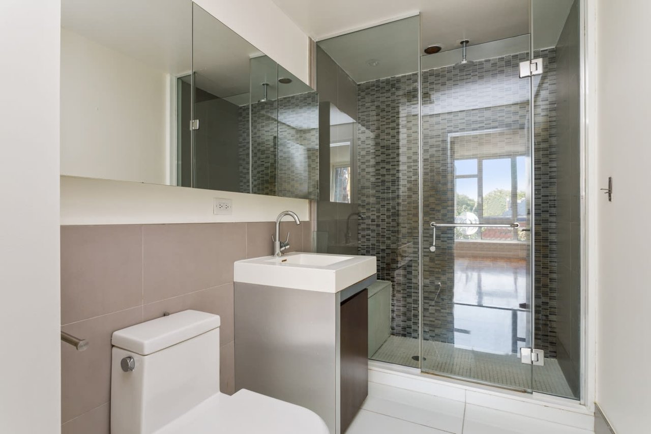 214 N 11th St #3-C