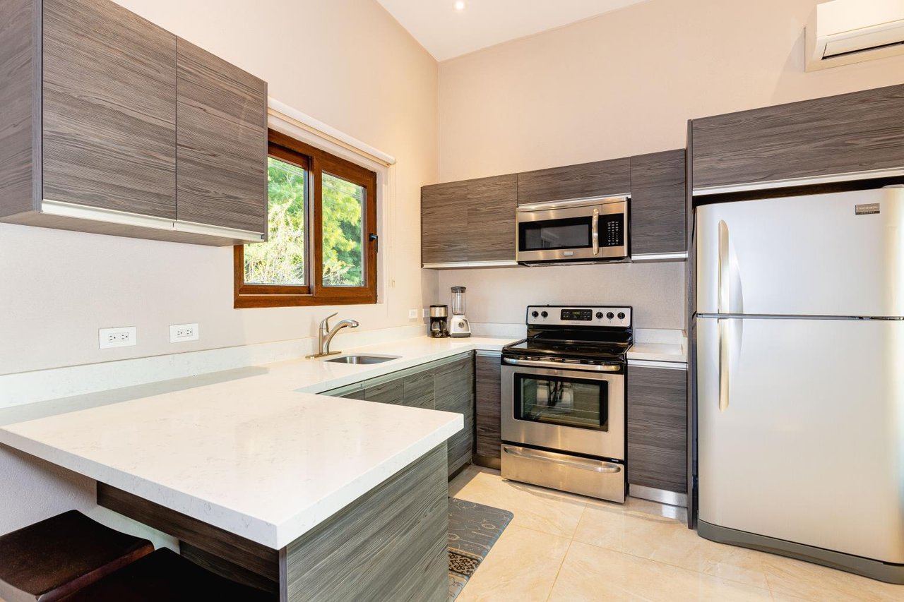 Luxury 6 BR Villa in Flamingo, Incredible Views | Starting At $1,350.00 Daily