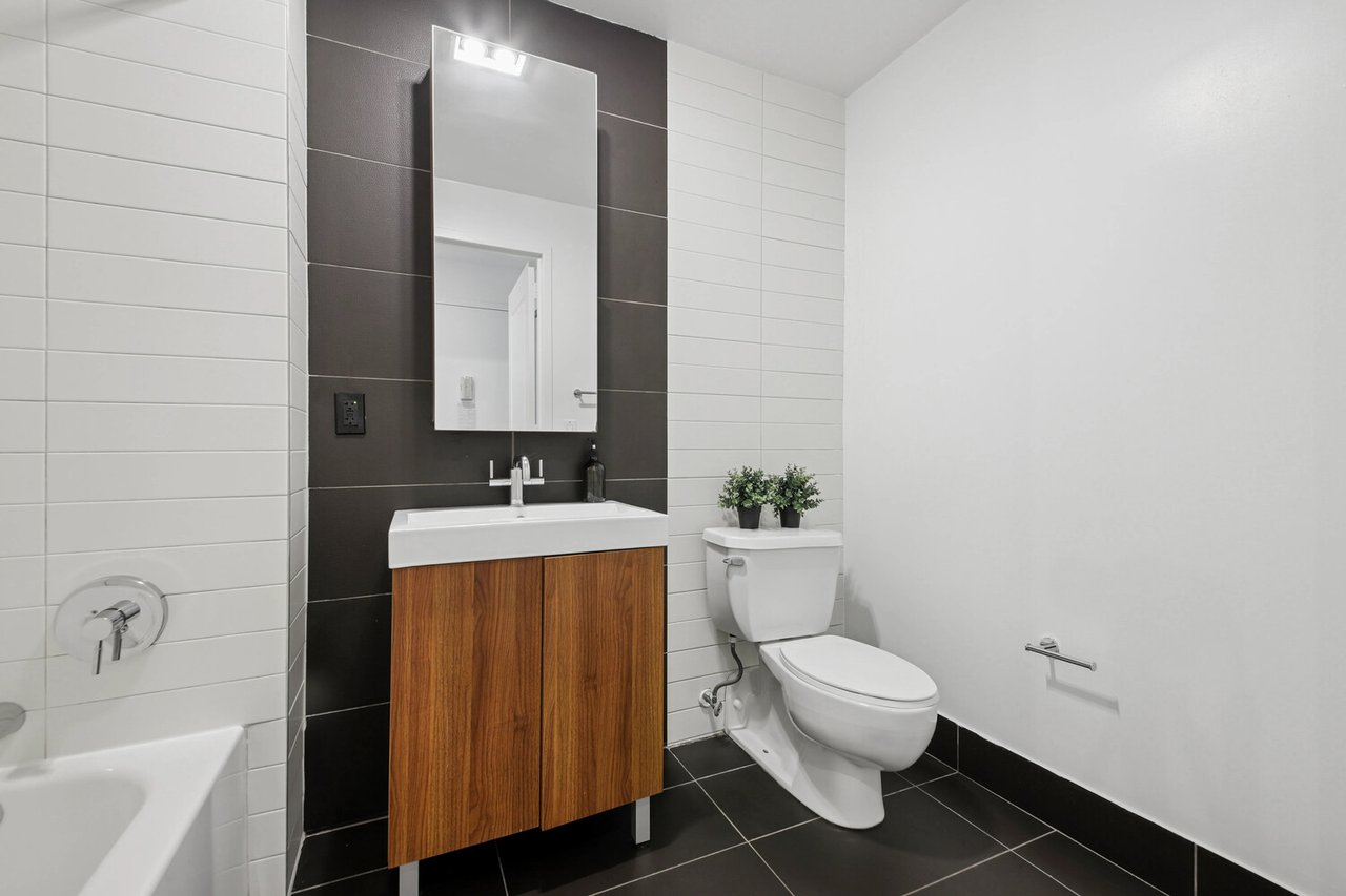 116 John Street, Apt 2701