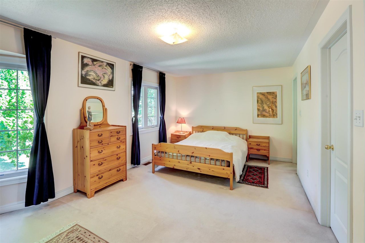 #109 - 190 Harding Blvd W