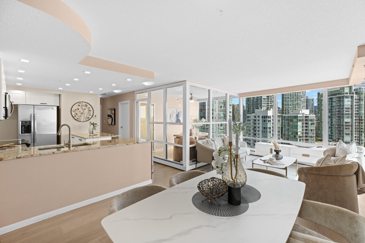 1601-1228 Marinaside Cres