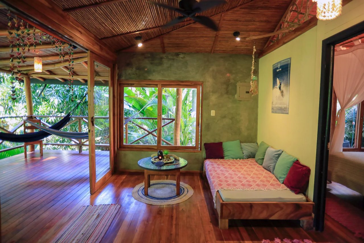 Balinese Vacation Rental Estate, Santa Teresa, Puntarenas