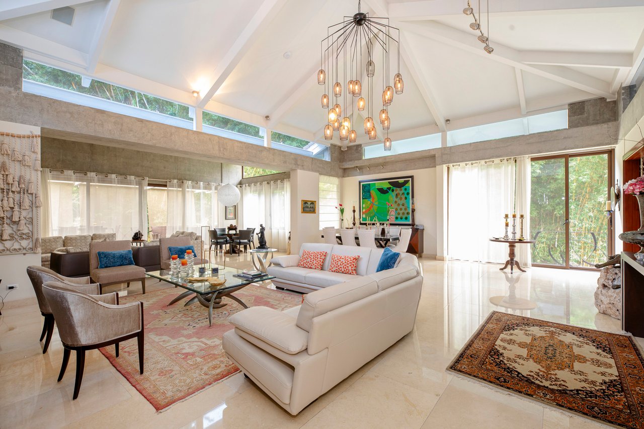 Modern Single Level Residence, Escazu, San Jose