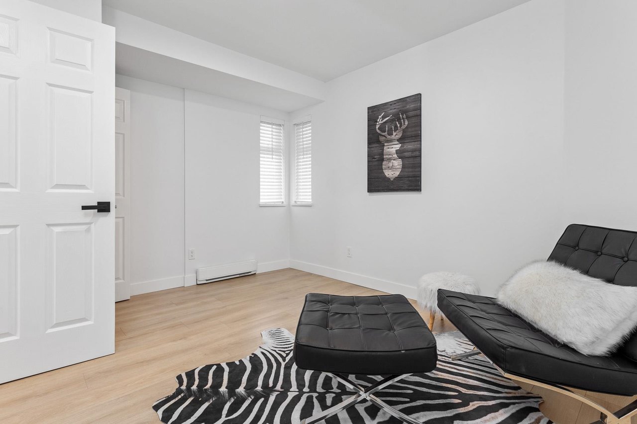 115-1570 Prairie Ave