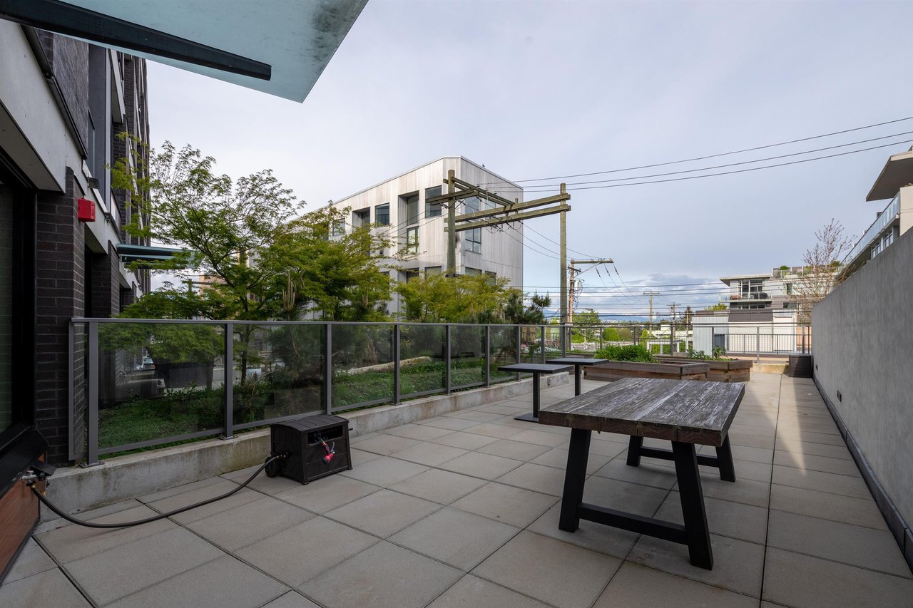 505-210 E 5th Ave