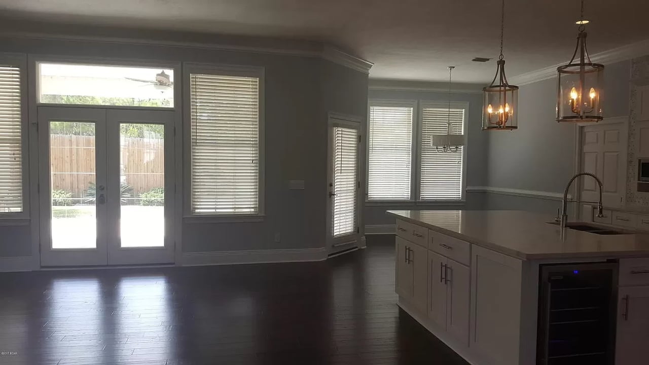 2404 PELICAN BAY Court