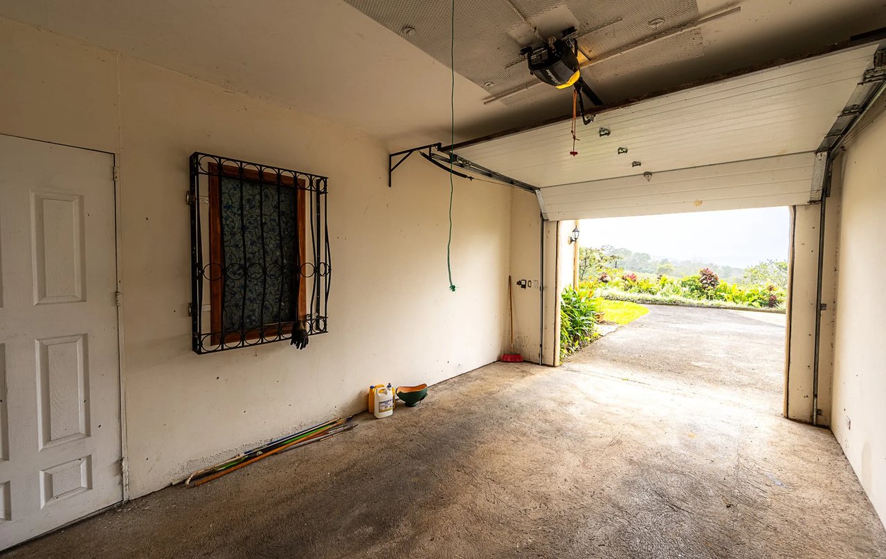 Lake View Family Home, Lake Arenal, Alajuela