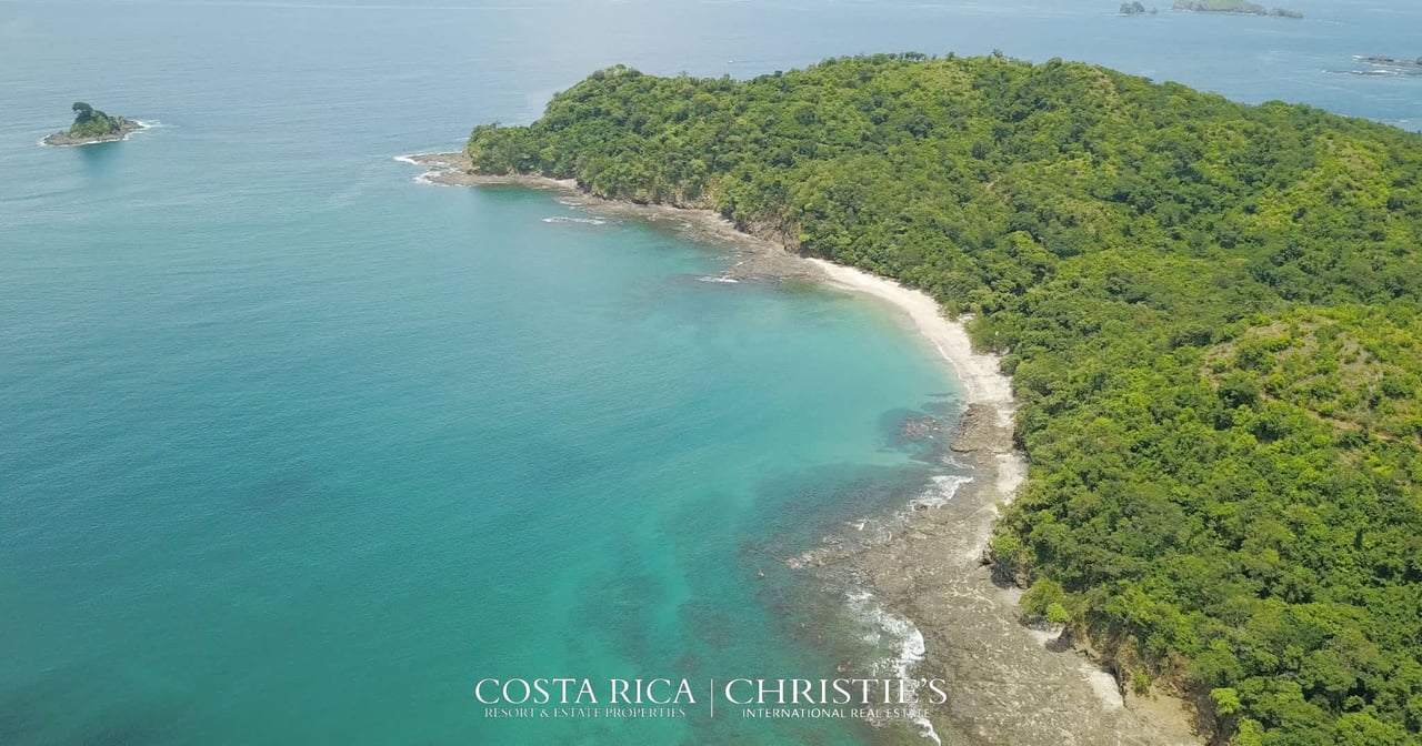 Casa Chameleon Residences Villa #2