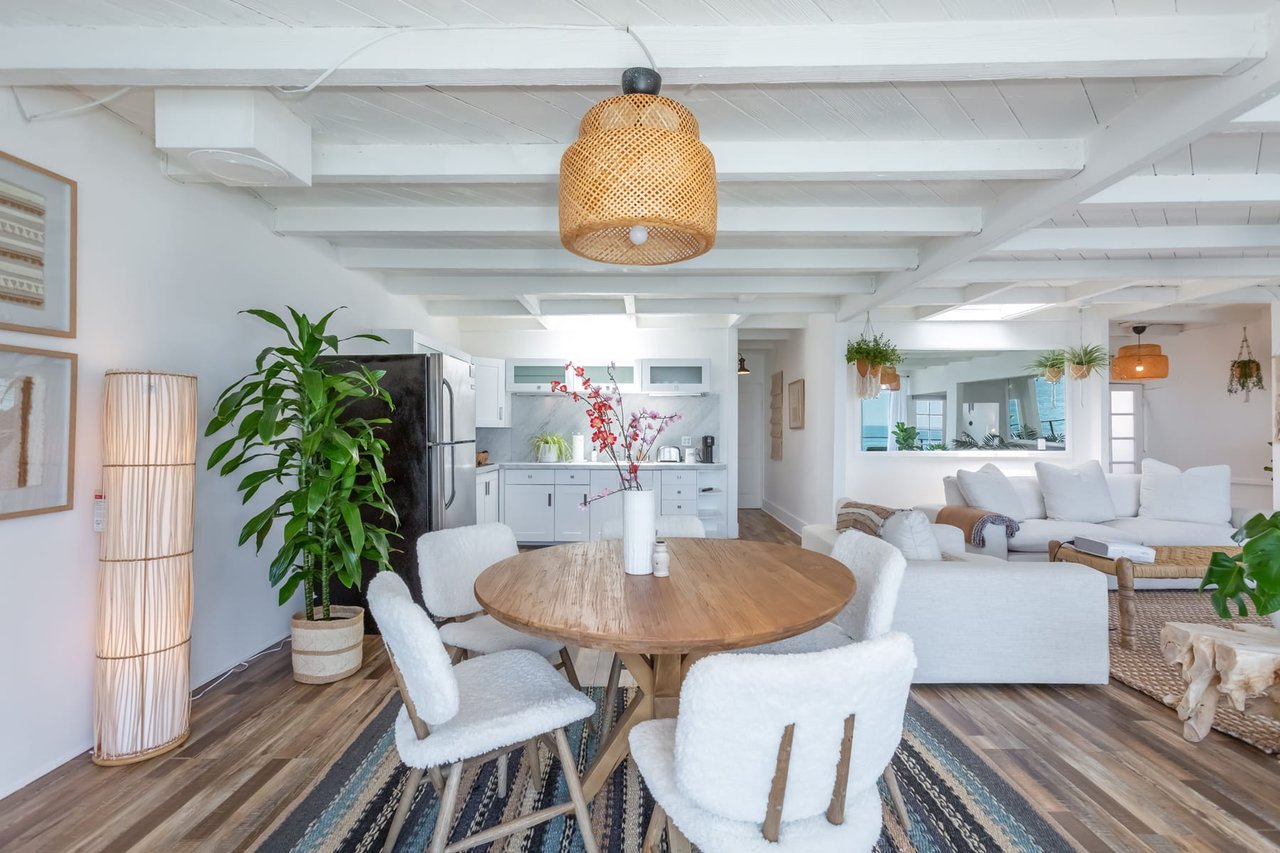 MALIBU BEACH HOUSE 48