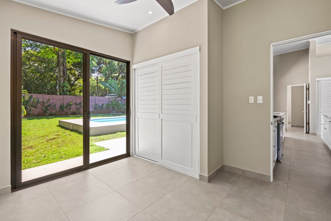 CASA MARINA – CLOSE WALK TO THE BEACH AT PLAYA CHAMAN – 0.14 ACRES
