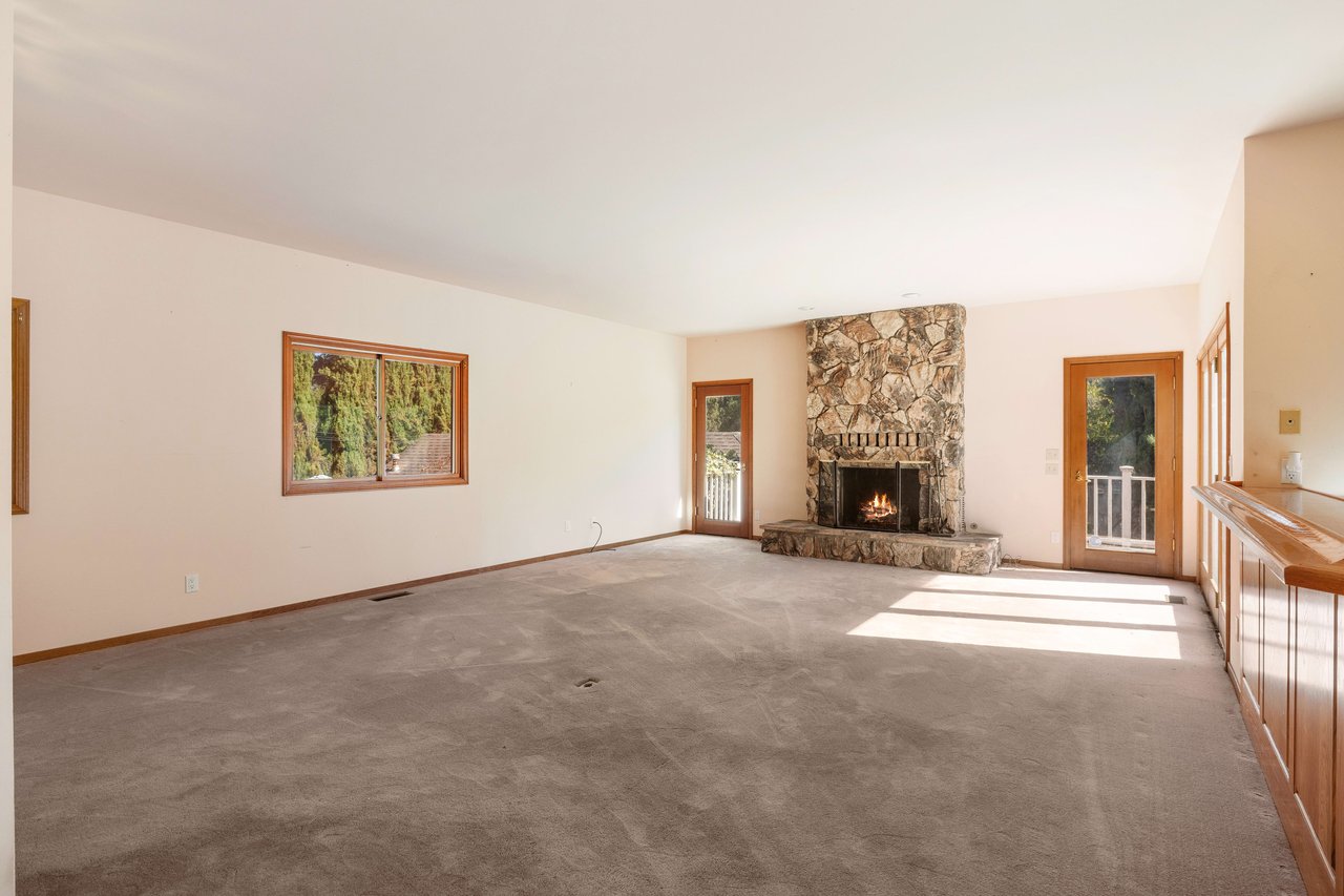 Unique Opportunity on Nearly 1 Acre