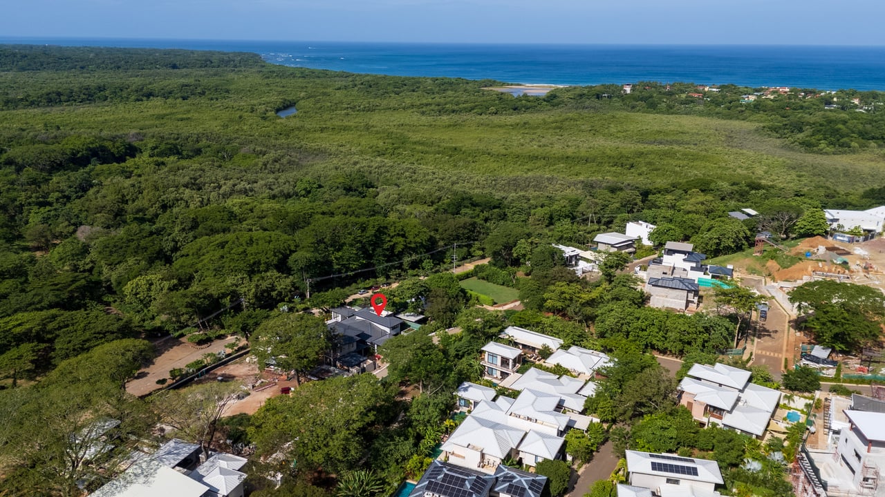 Tropical Eco Community Home, Tamarindo, Guanacaste
