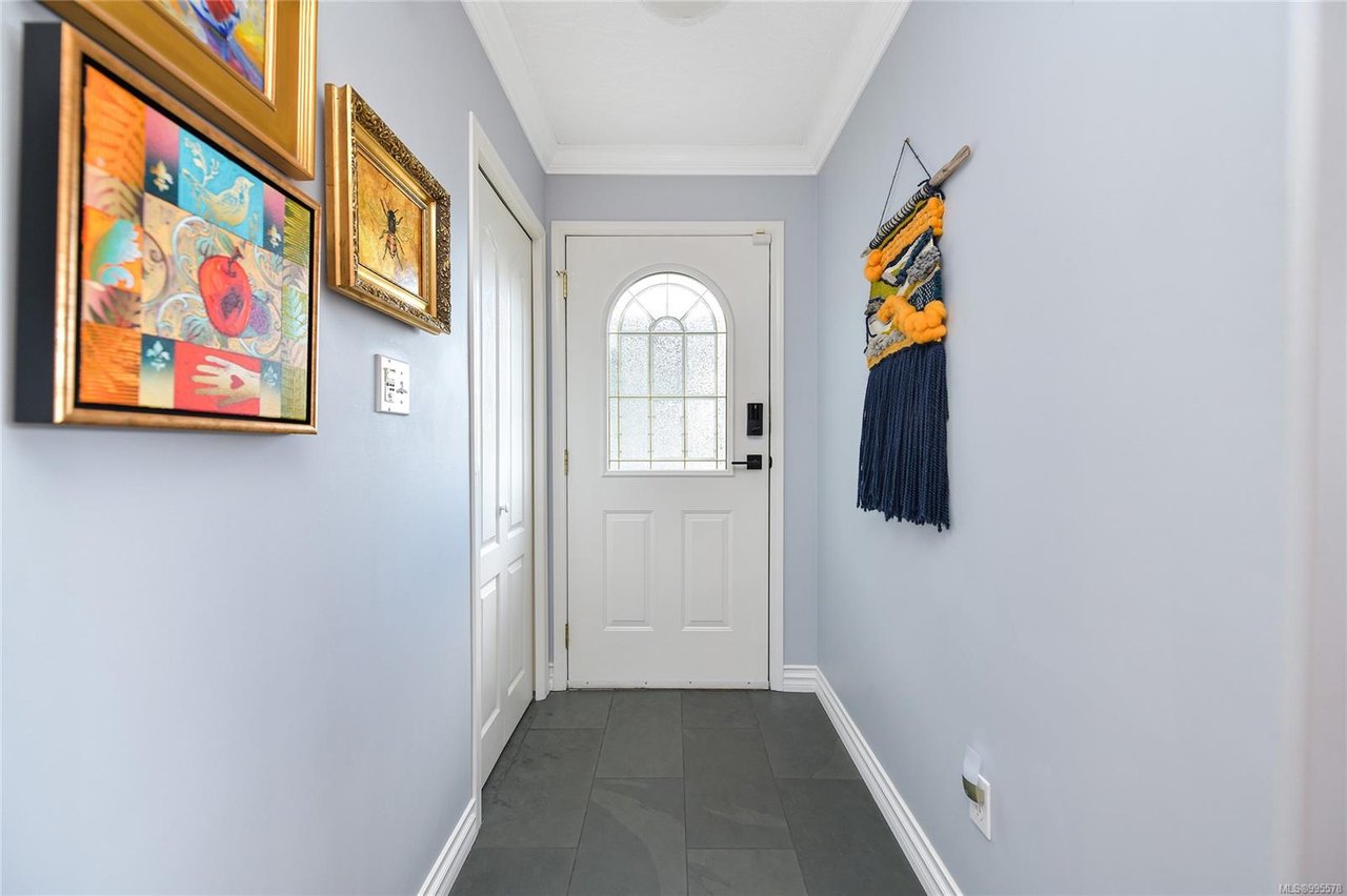 12-127 Aldersmith Pl