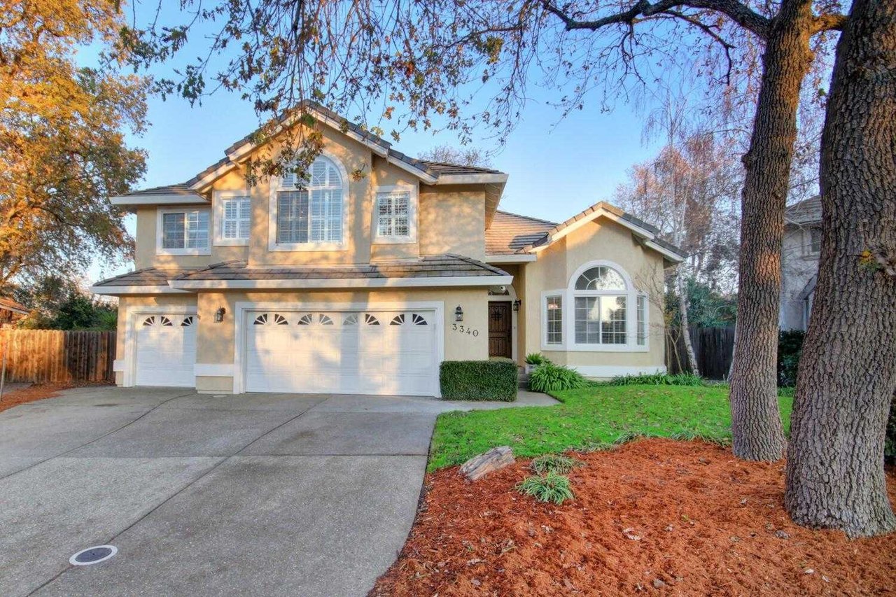 3340 Winsome Lane