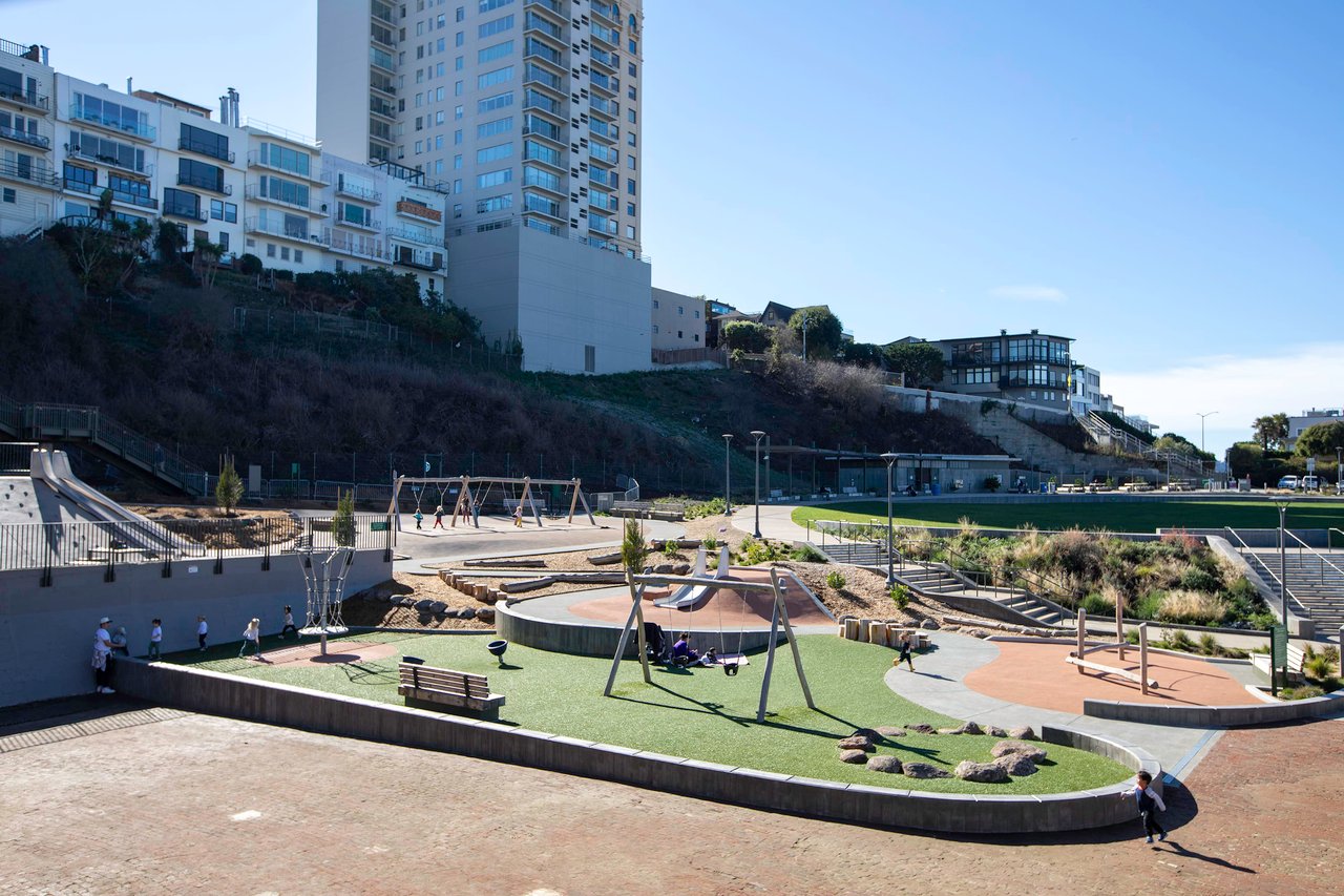 Jay Jeffers-Designed Bay View Apartment on Russian Hill