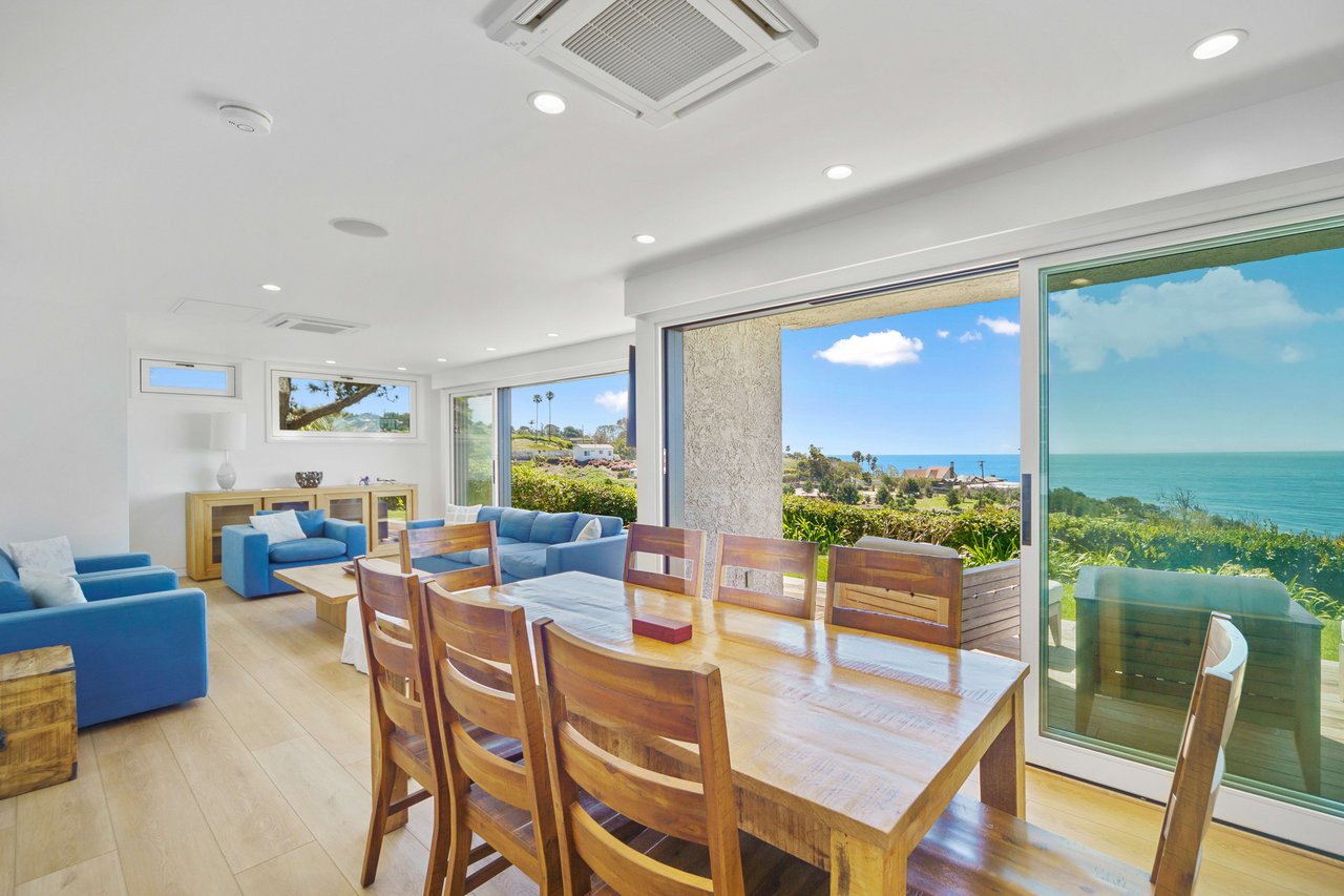 Sensational Bluff Top Malibu Townhome