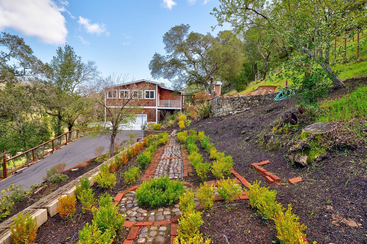 166 Crane Drive, San Anselmo