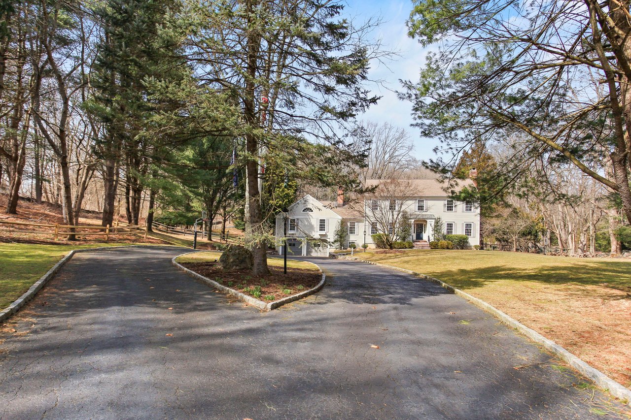 1338 Brookside Drive