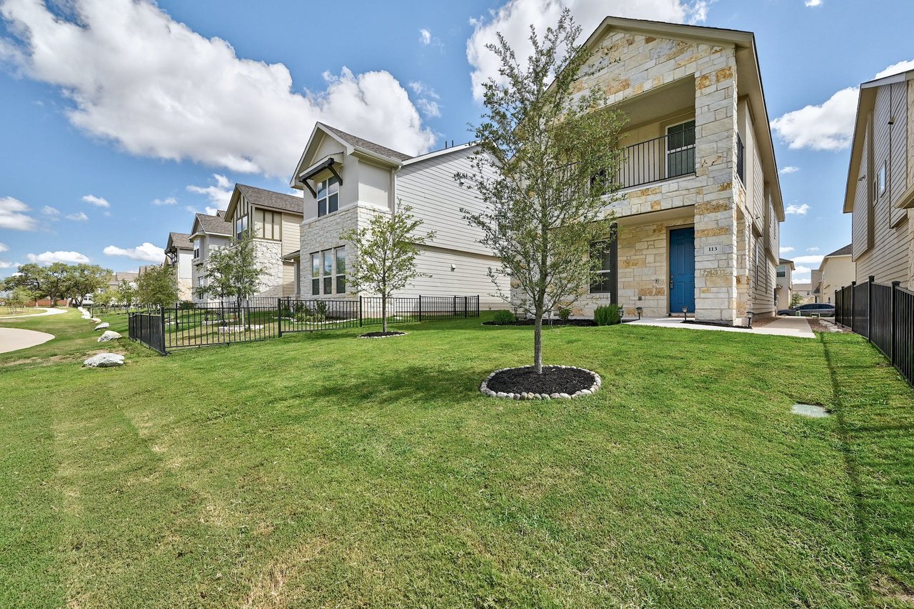 113 Mount Ord Ln, Dripping Springs, Texas 78620