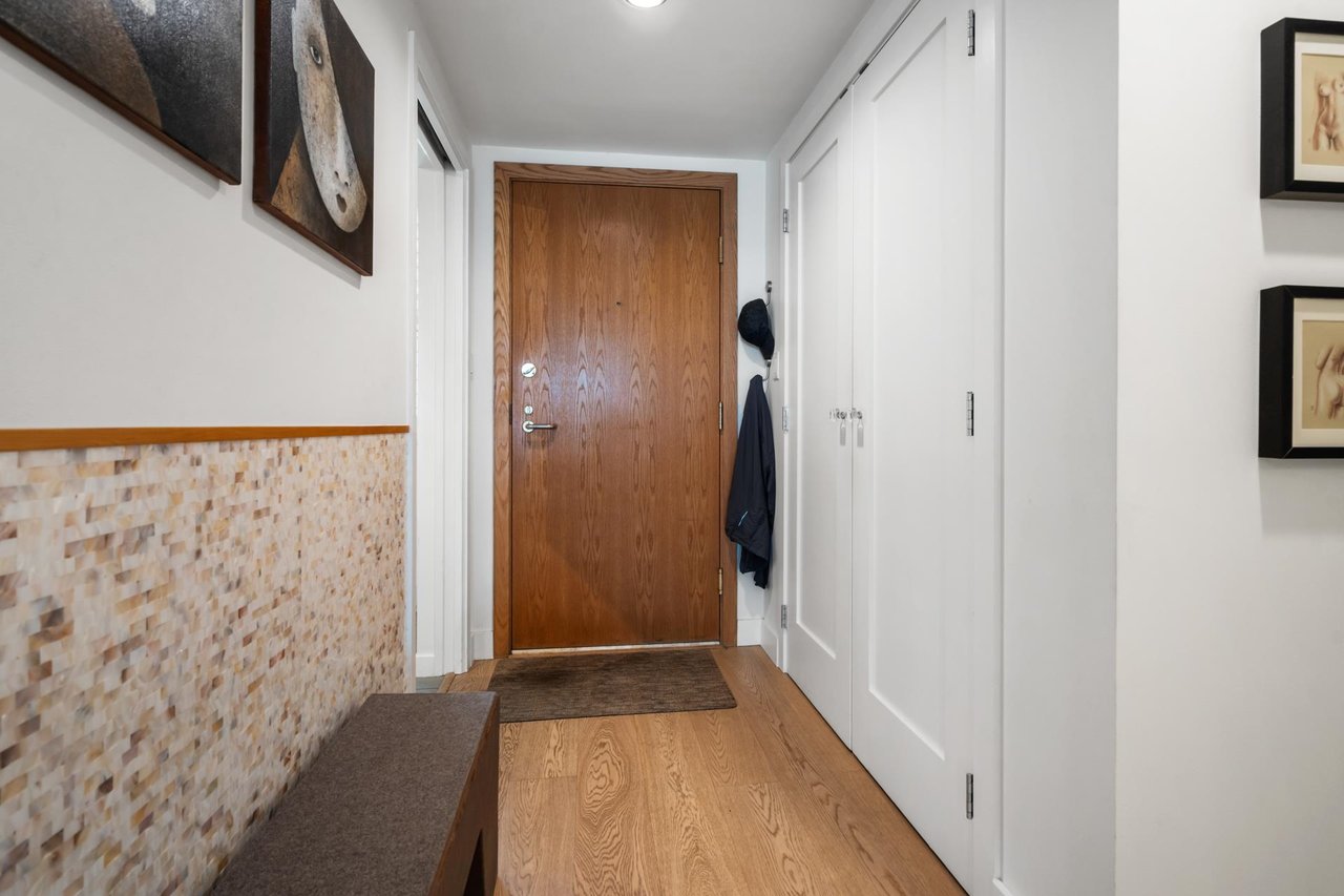 515-888 Beach Ave