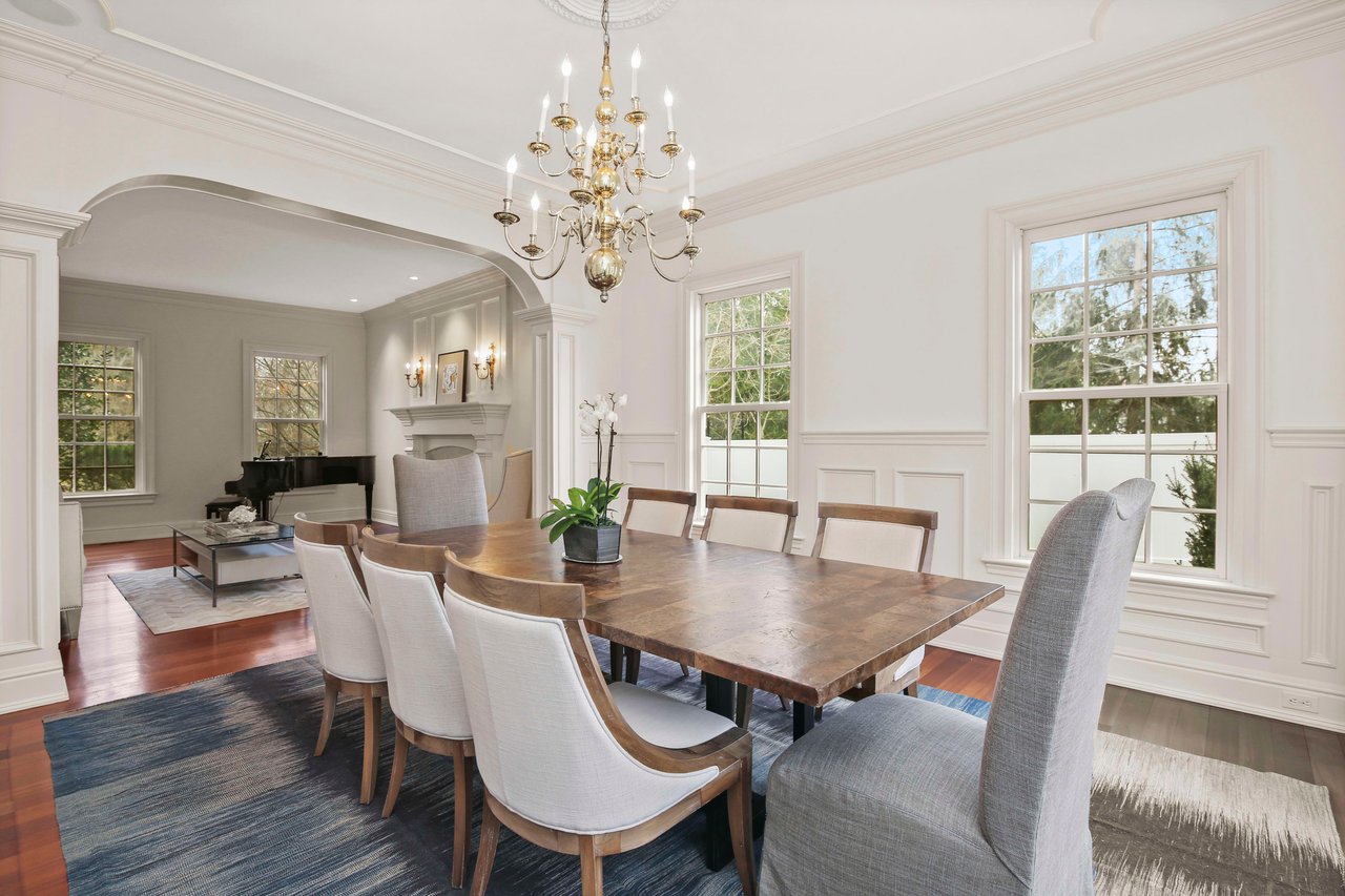 3 Glenwood Lane