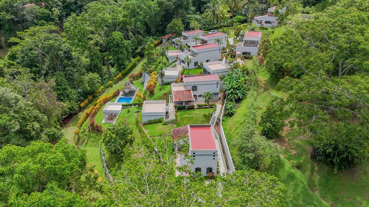 Secure Gated Villa Community, Ojochal, Puntarenas