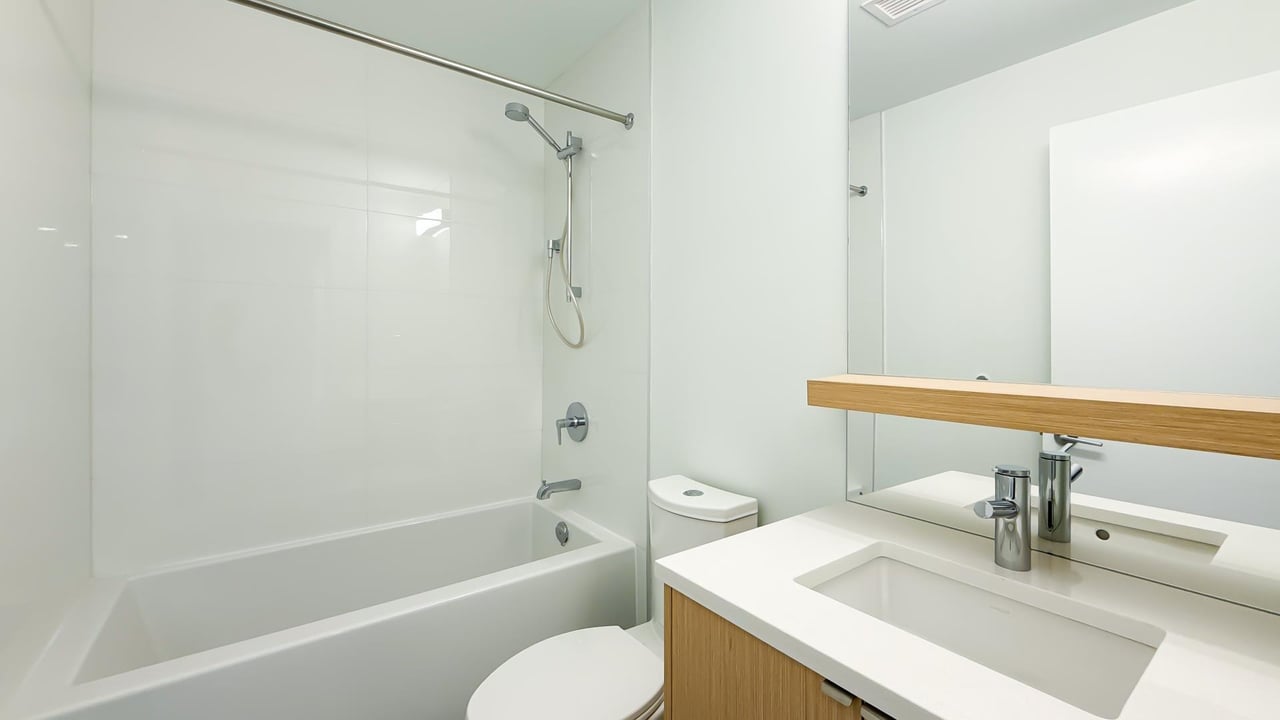 508-37994 Second Ave