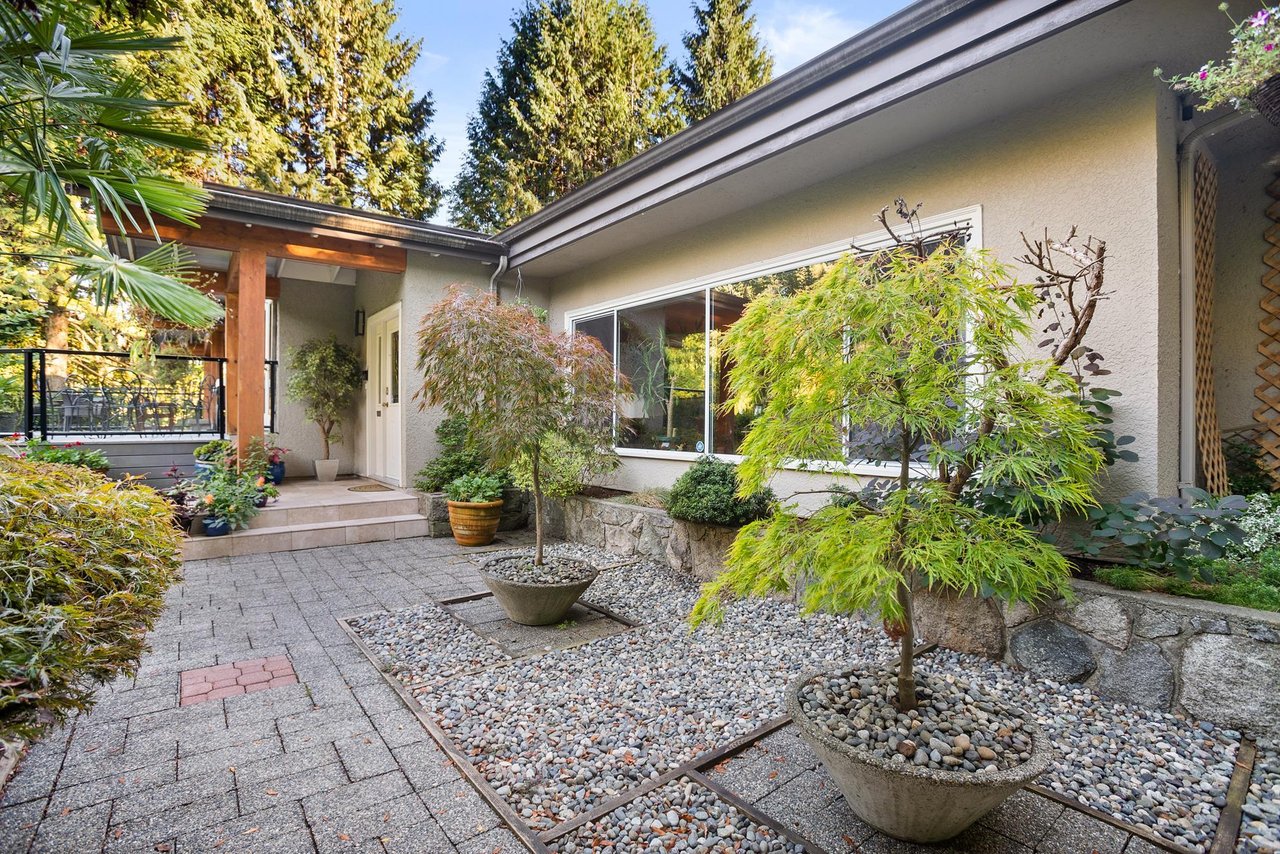 791 Southborough Drive, West Vancouver