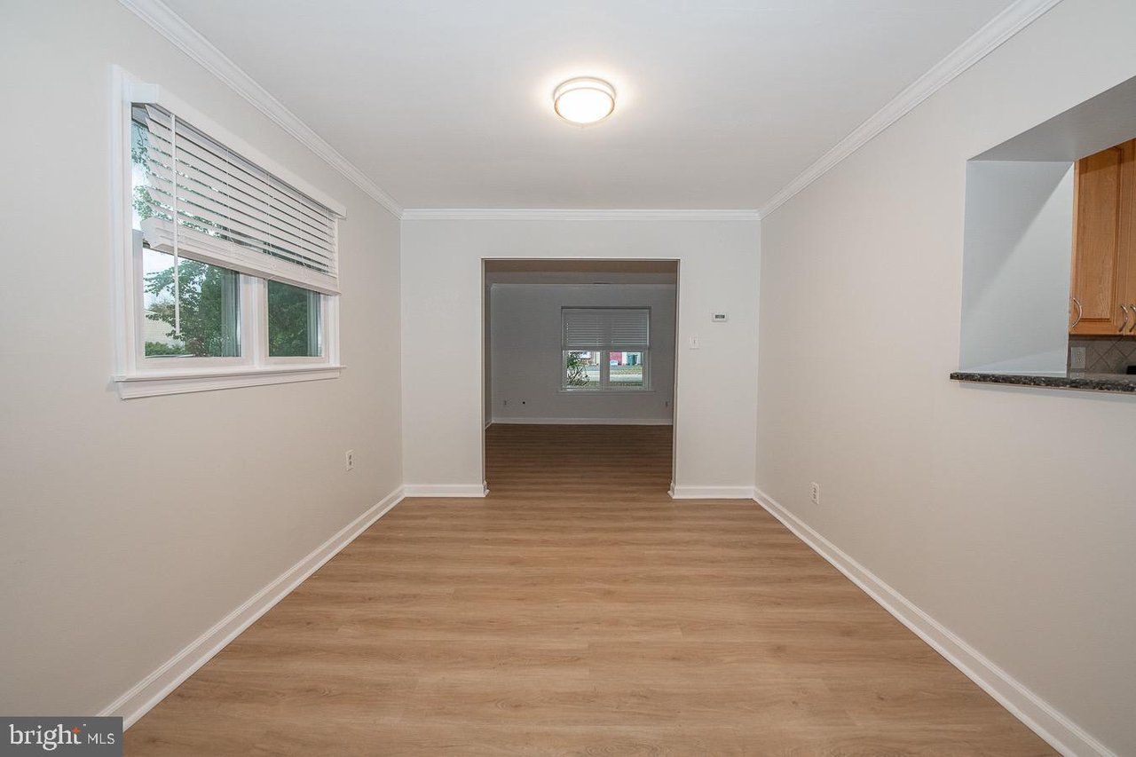 82 Woodbine Way
