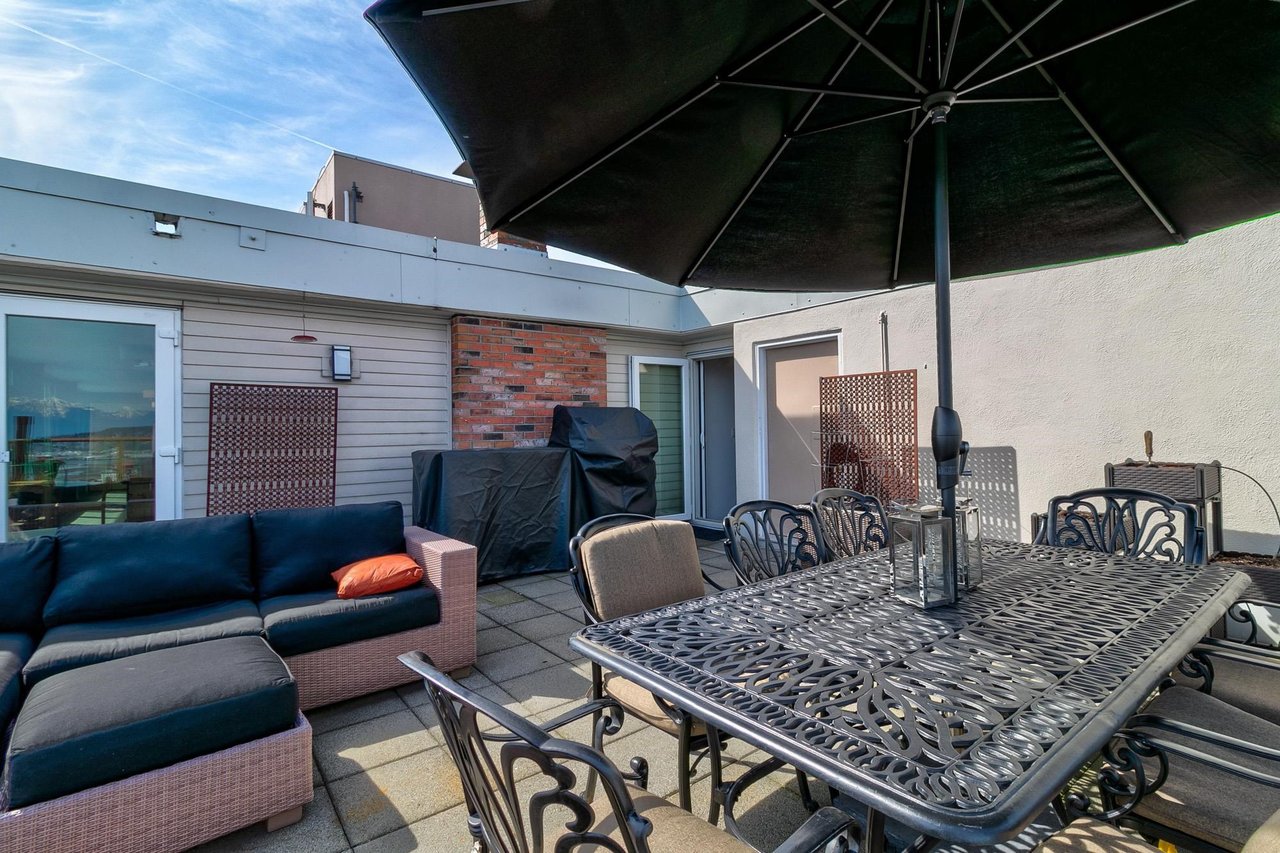 1702-320 Royal Avenue, New Westminster