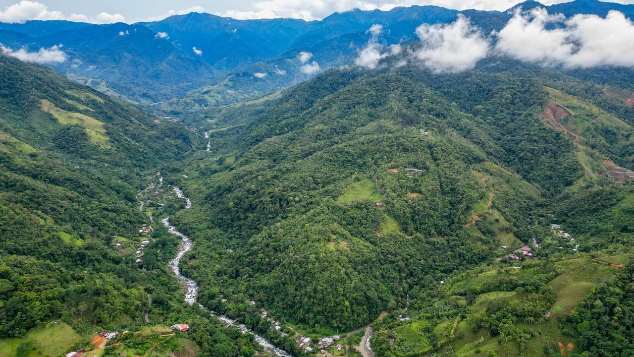 Riverfront Mountain View Acreage, Perez Zeledon, San Jose
