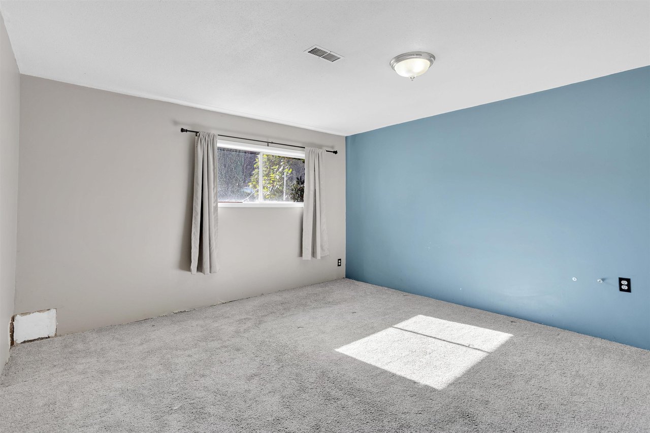 14663 109 Ave