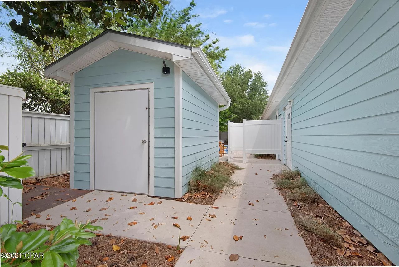 210 Wiregrass Lane