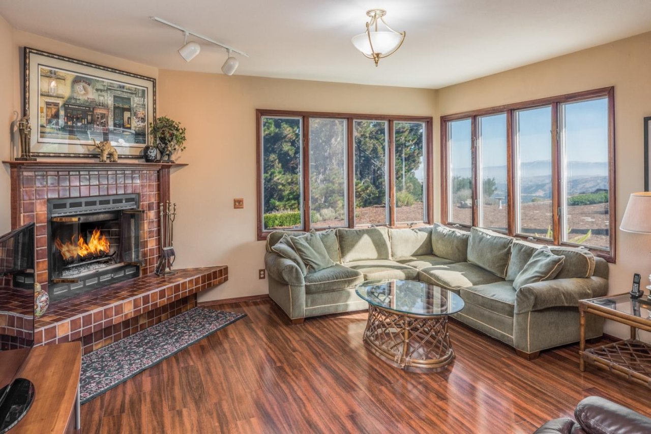 12765 Sundance Lane