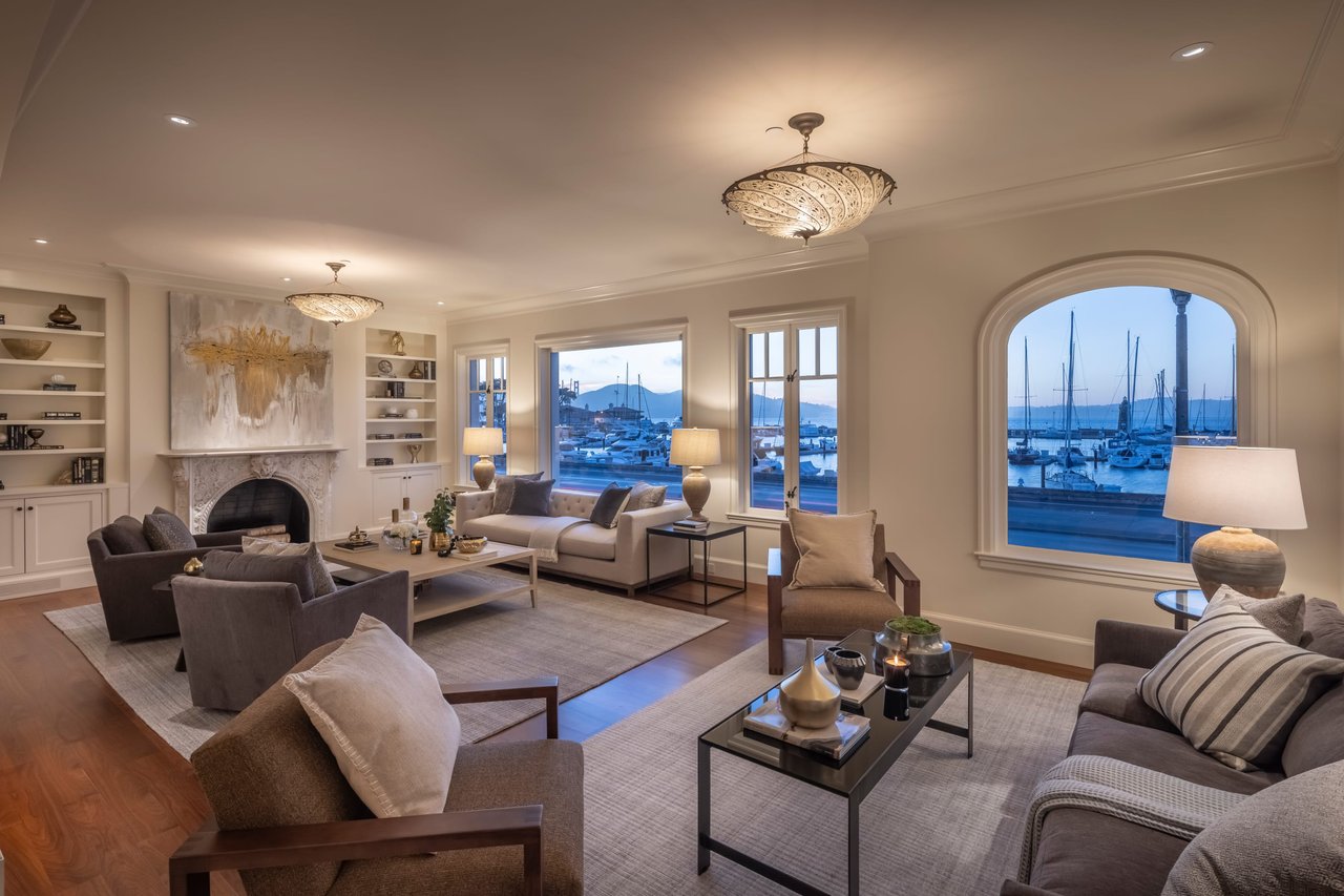 Marina Boulevard Masterpiece 