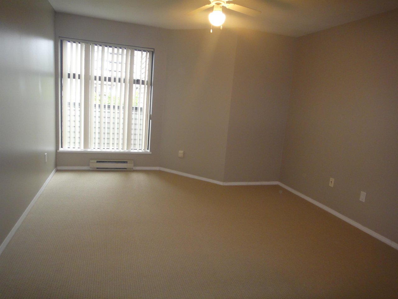 409-2925 Glen Dr