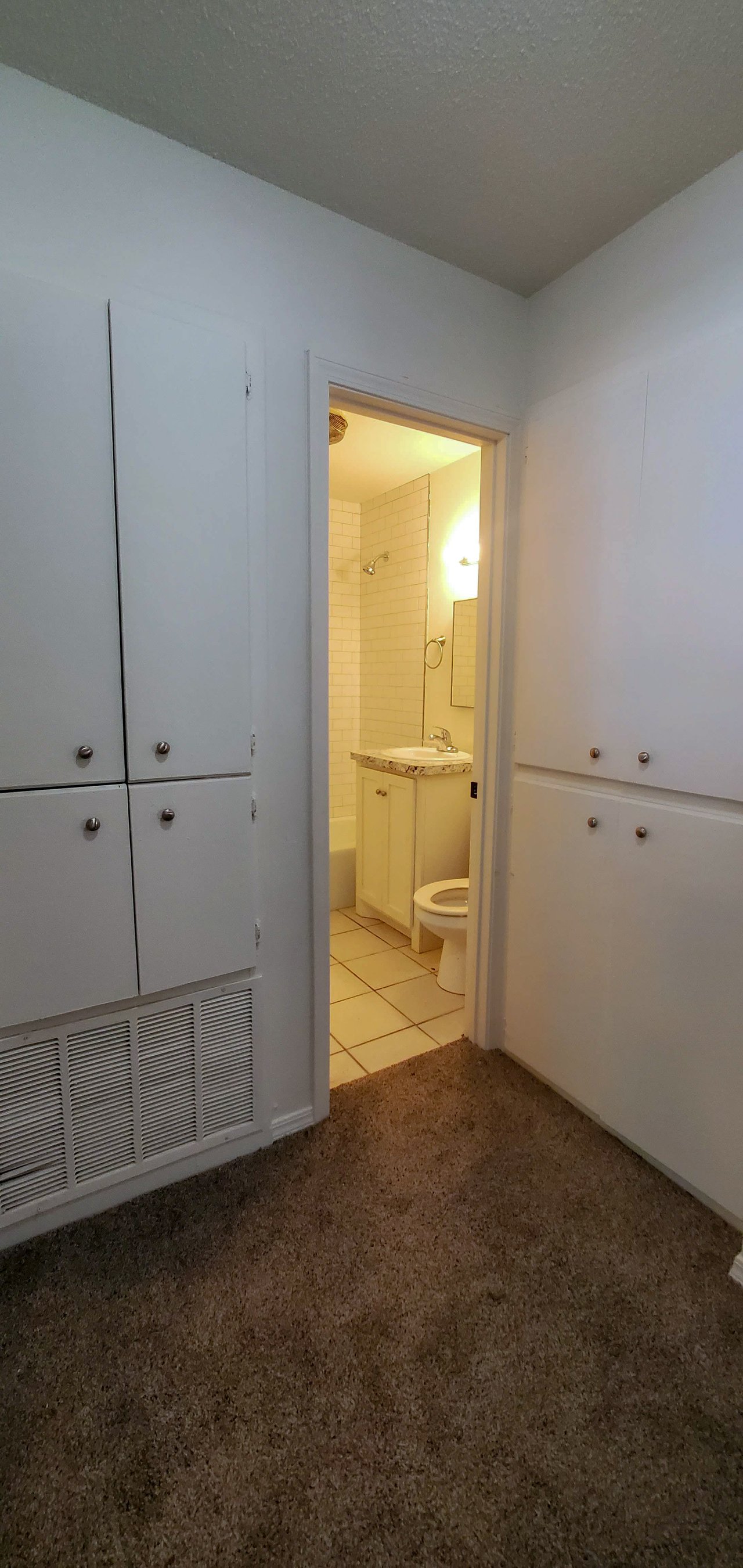 616 N Beard Ave Unit B