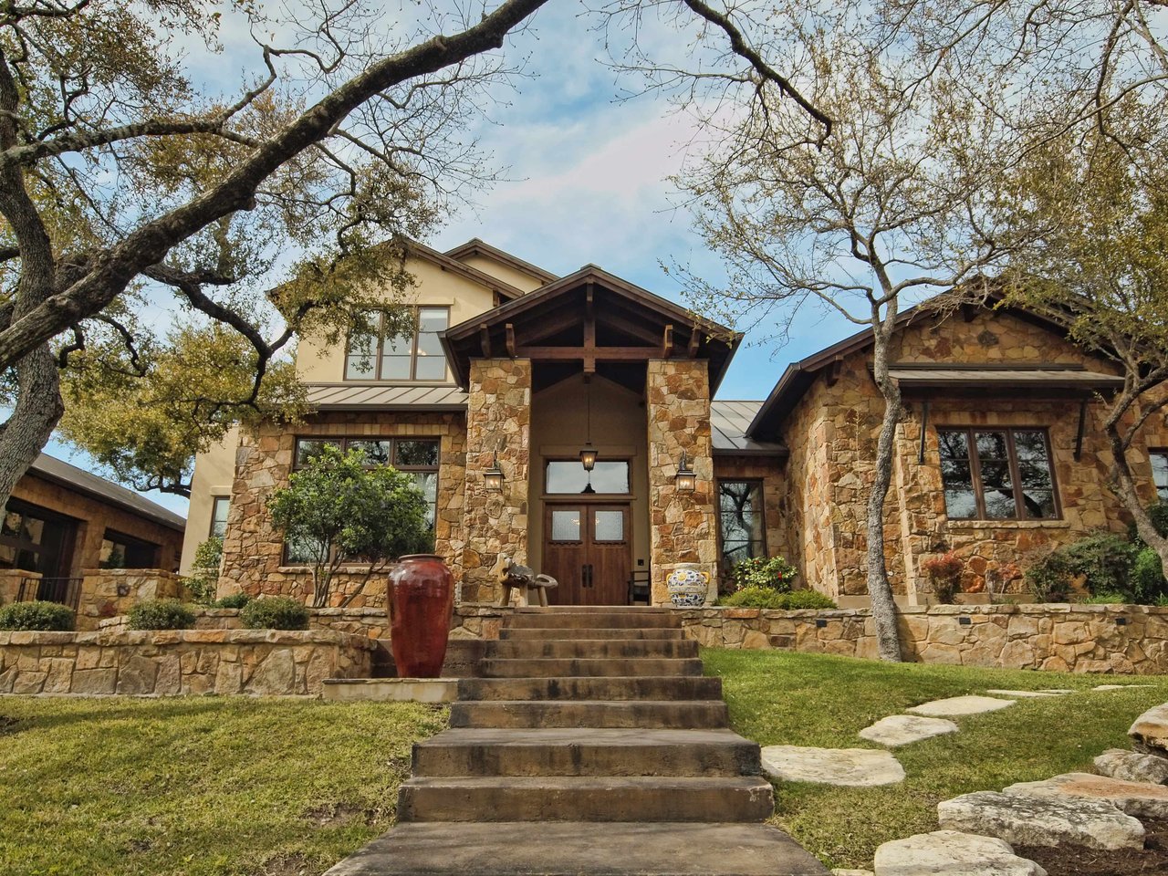 1008 Wild Basin Ledge