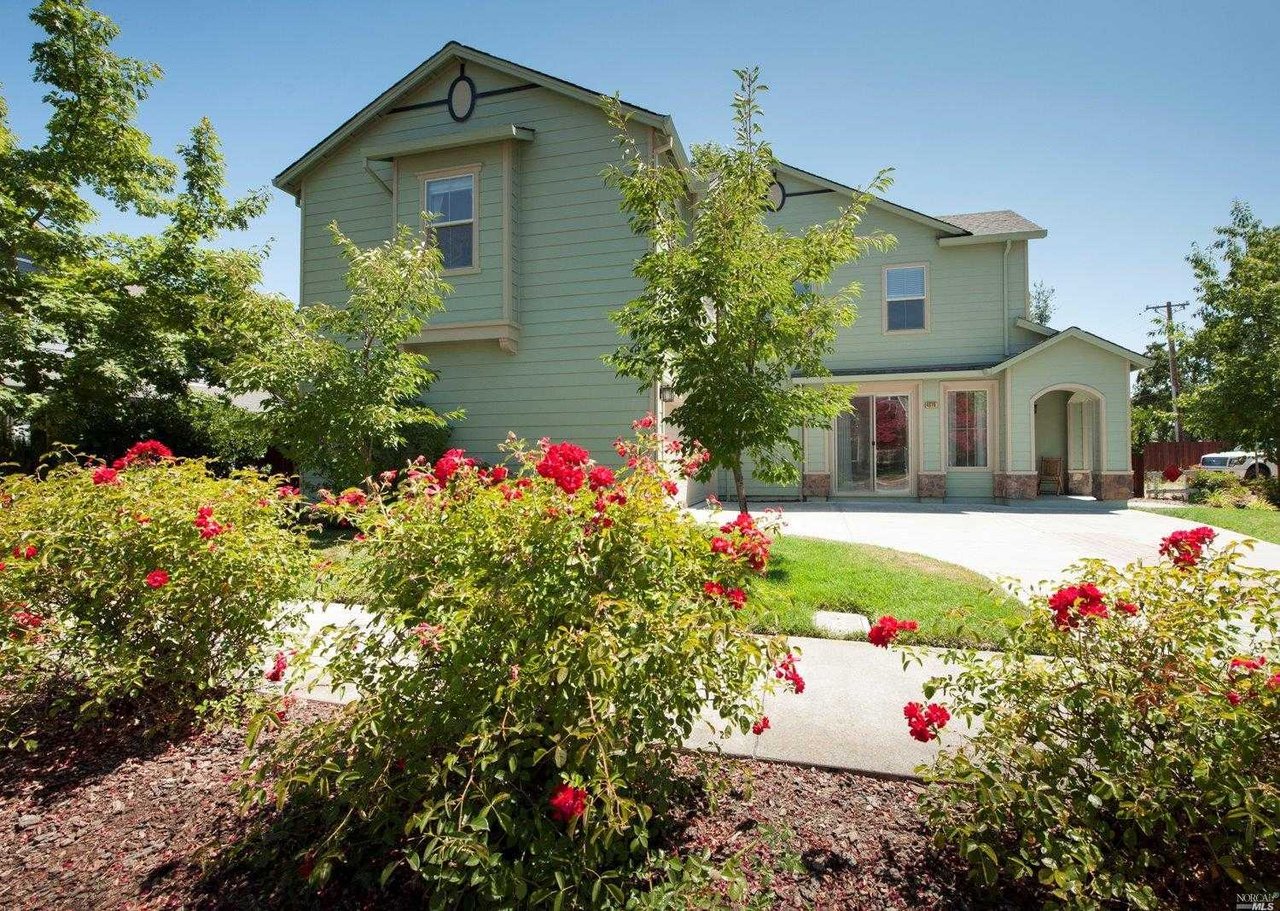 4616 Sorrento Way