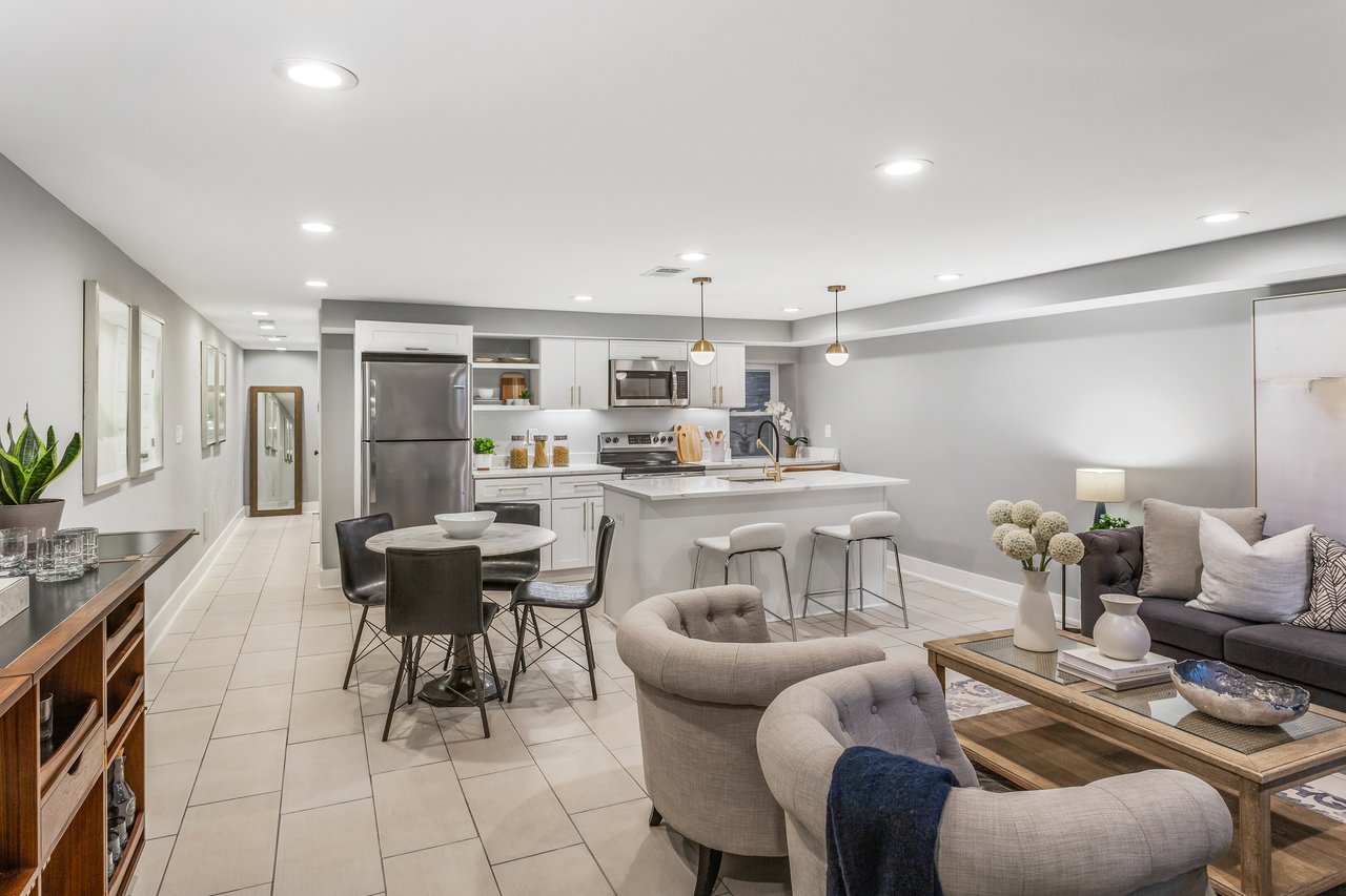 219 Morgan St NW