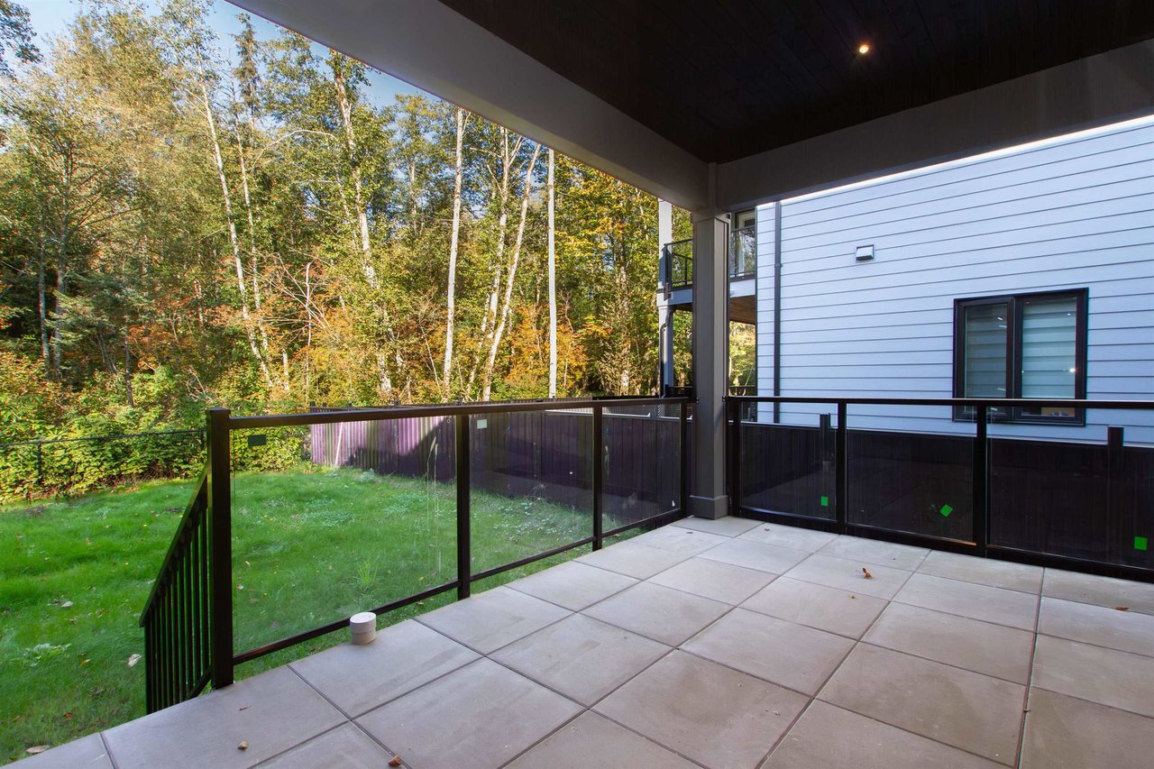 1034 Raven Dr