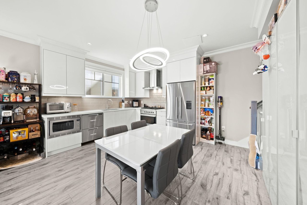 12-9728 Alberta Rd
