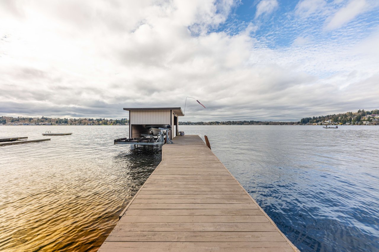 The Lake Stevens Waterfront Estate