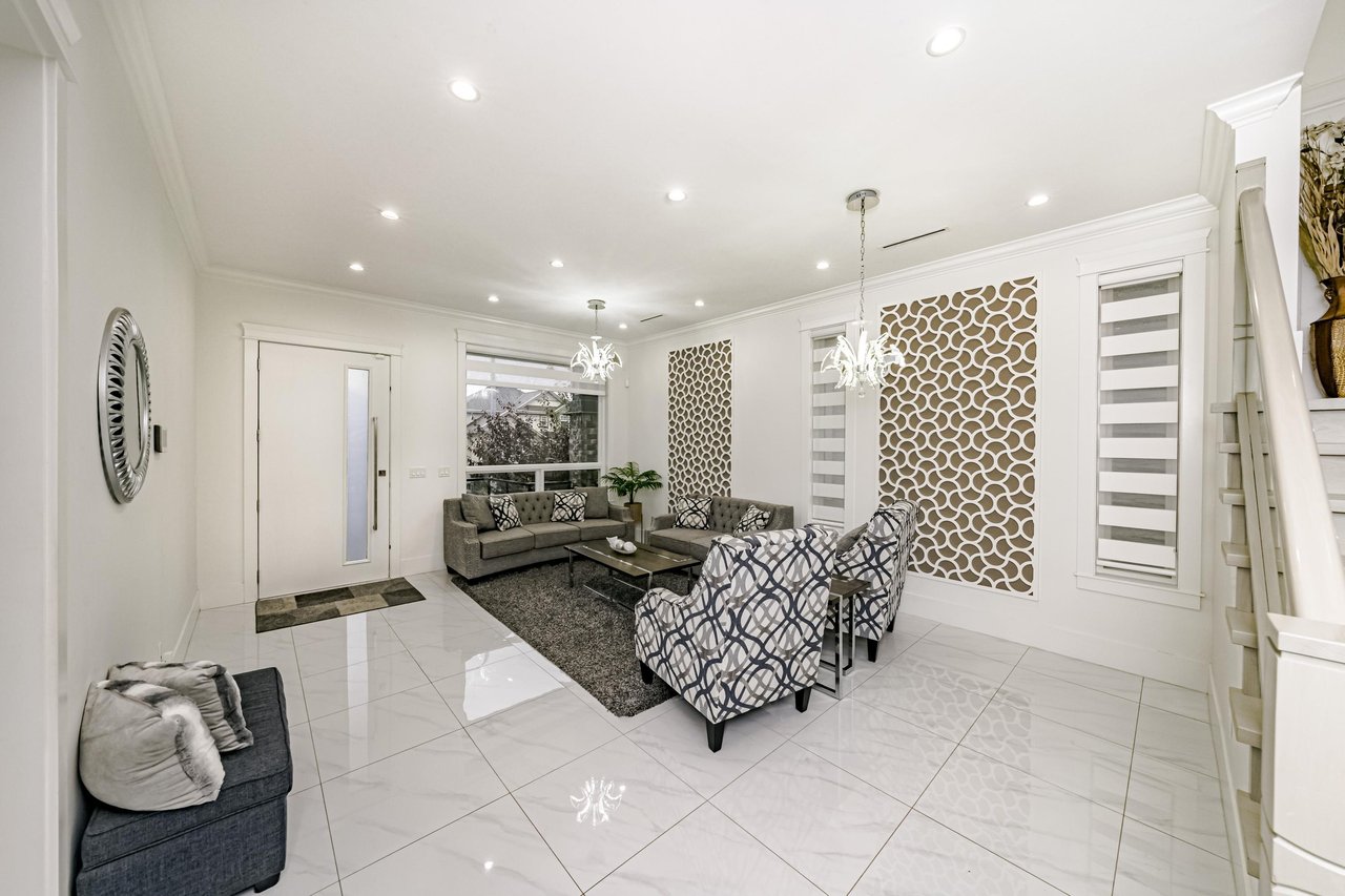 14278 62 Ave