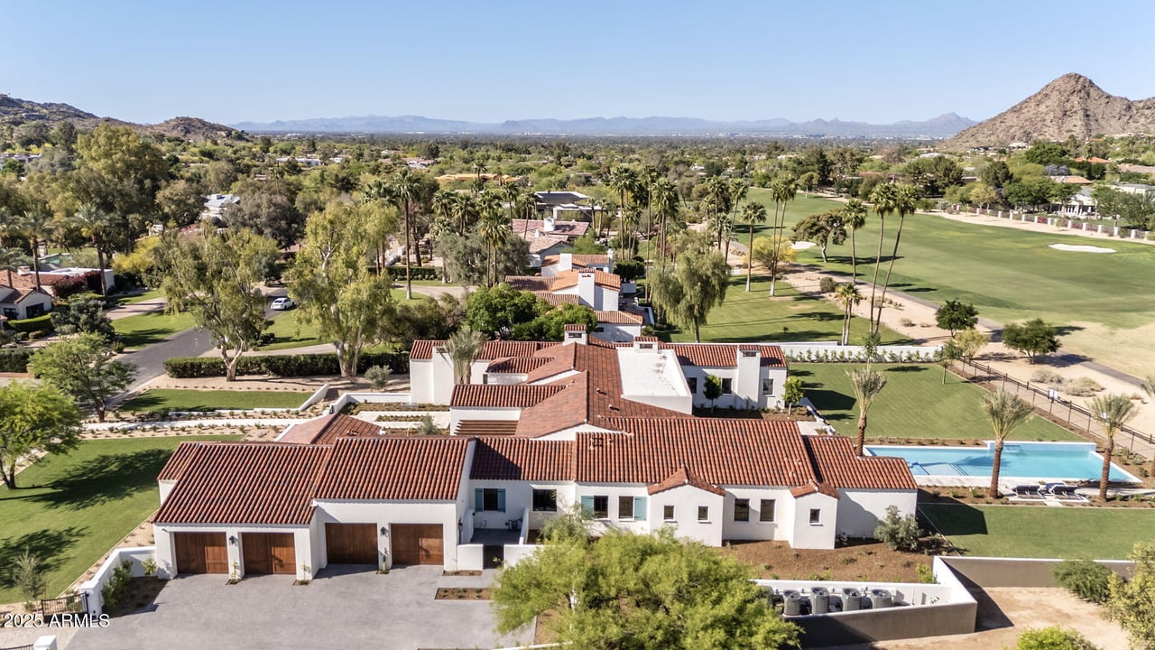 7501 N Eucalyptus Dr