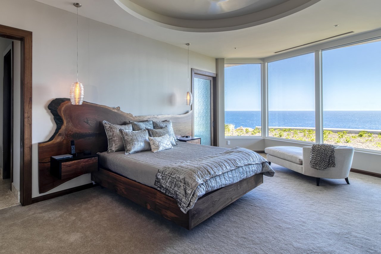 Halo Villa