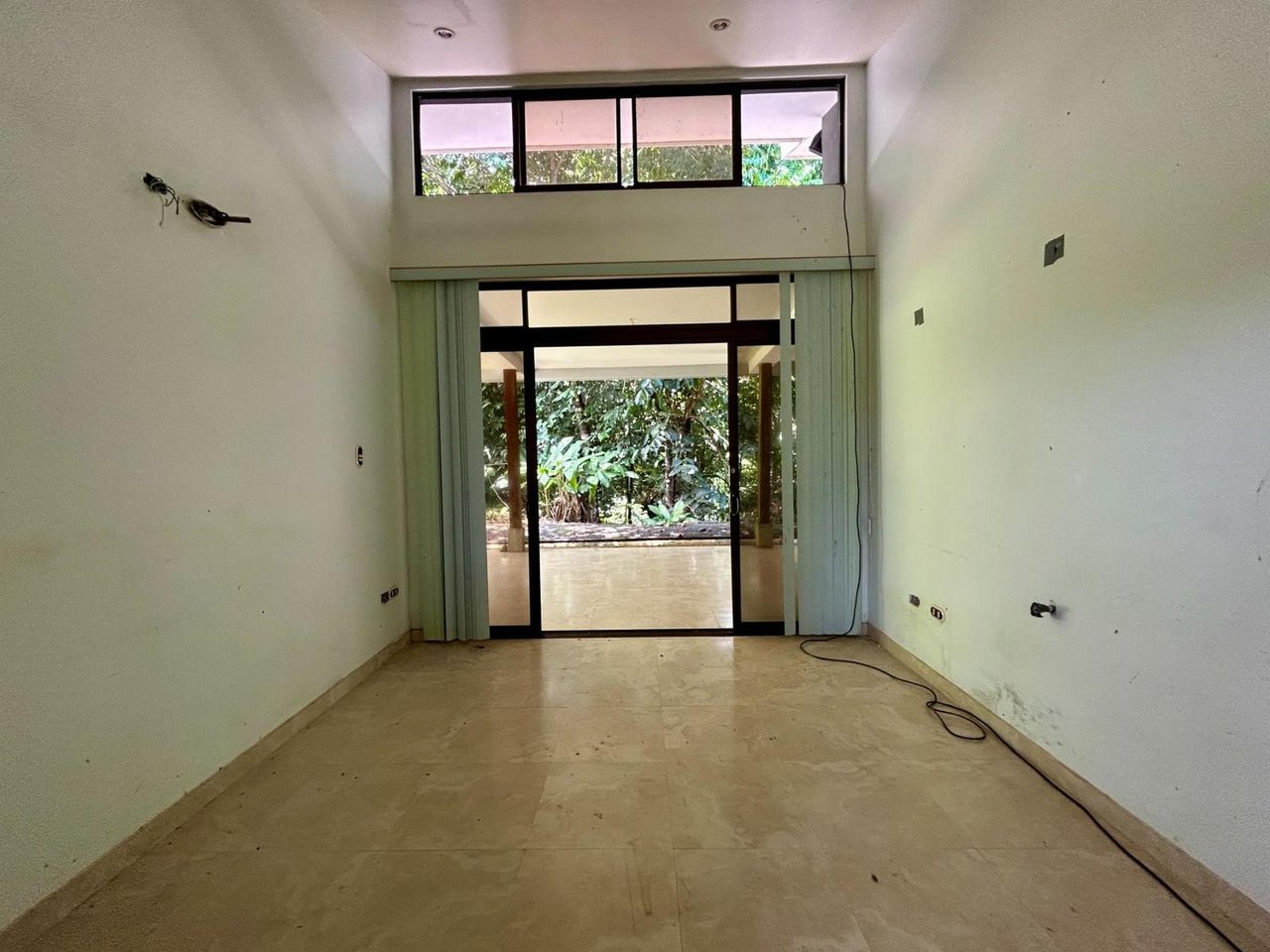 Tropical Forest Fixer Upper, Osa, Puntarenas
