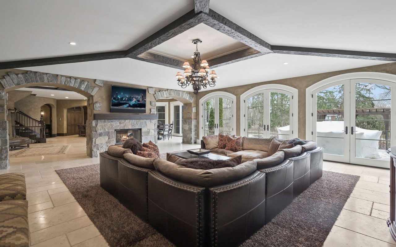 26565 Scenic Drive