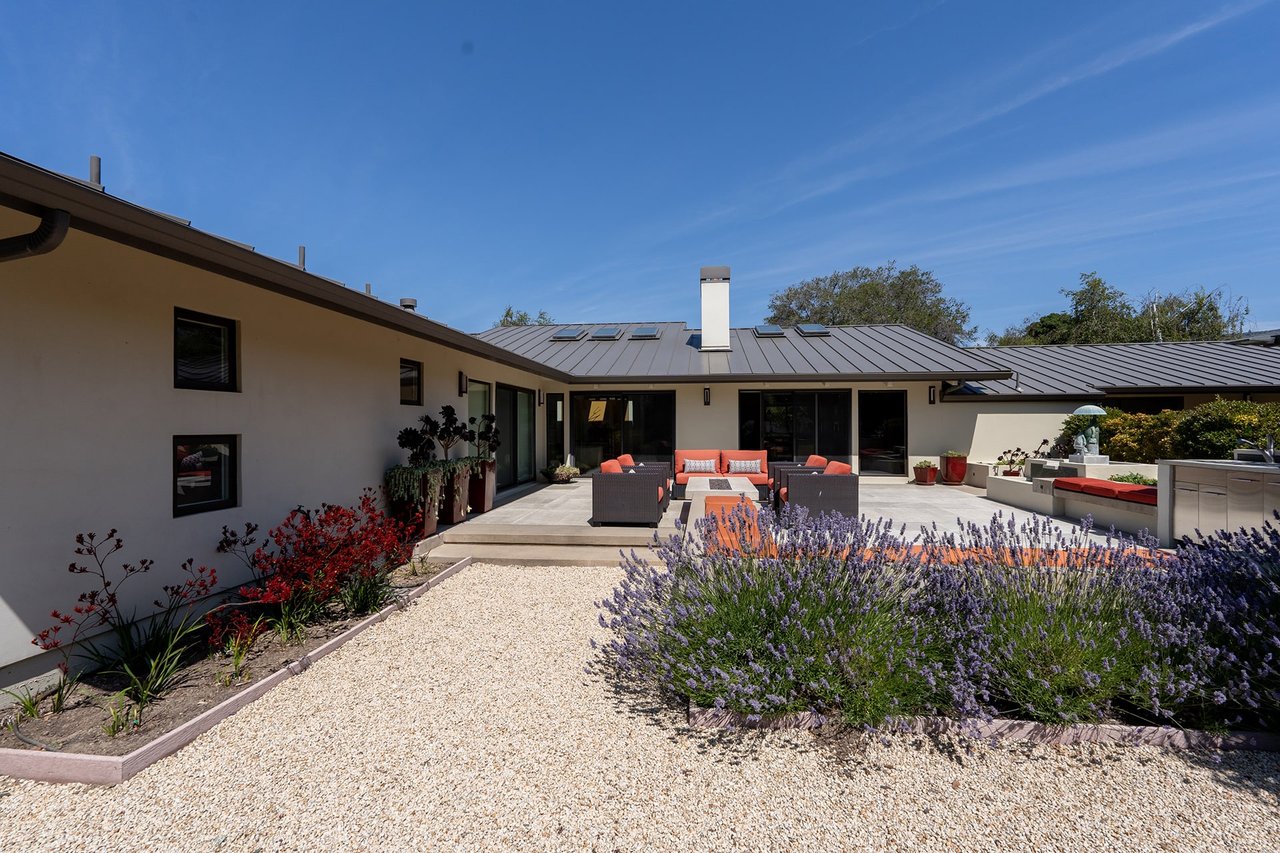 Quail House - Luxury Rental in Quail Lodge