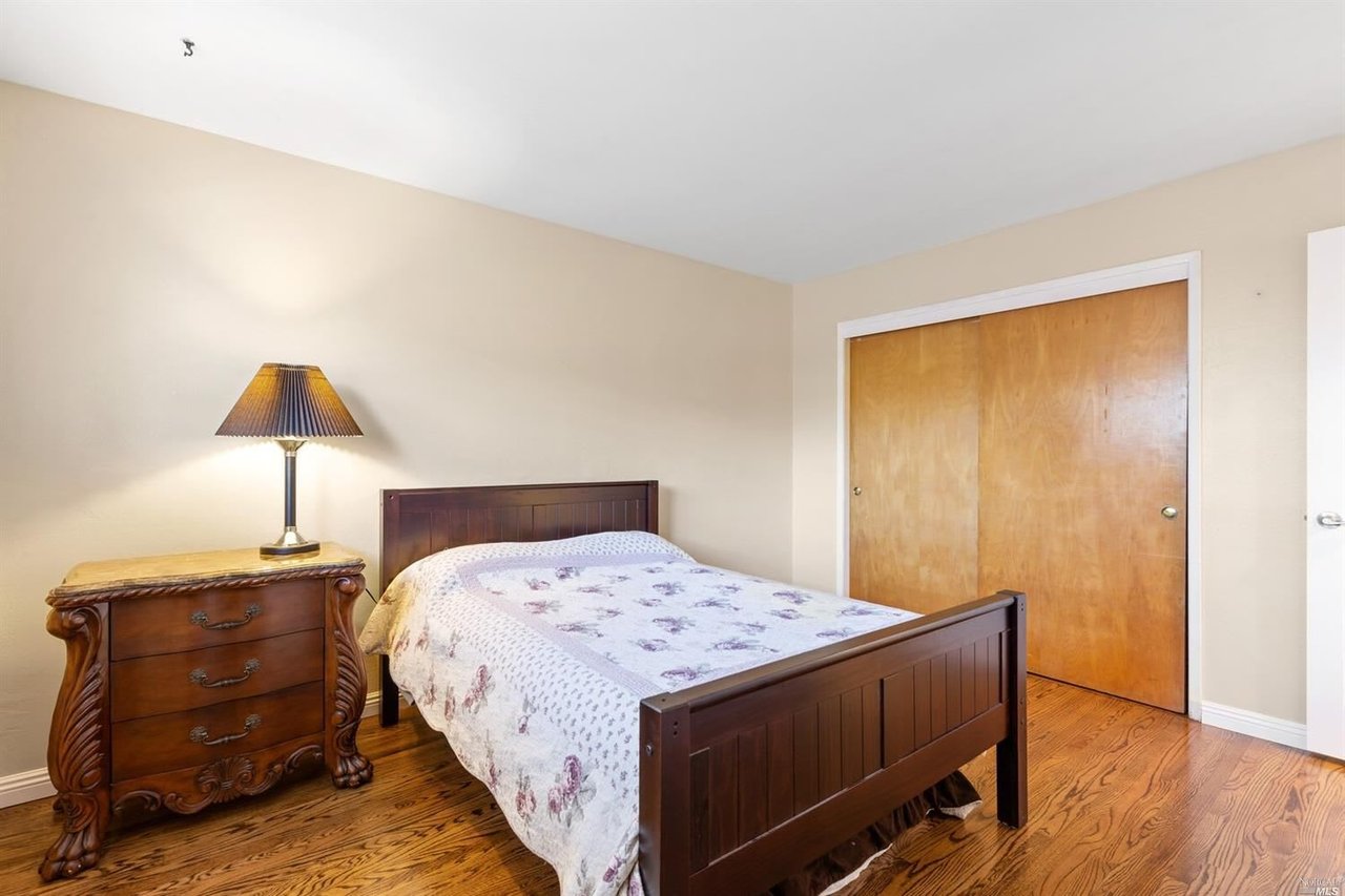 330 Lucas Cir